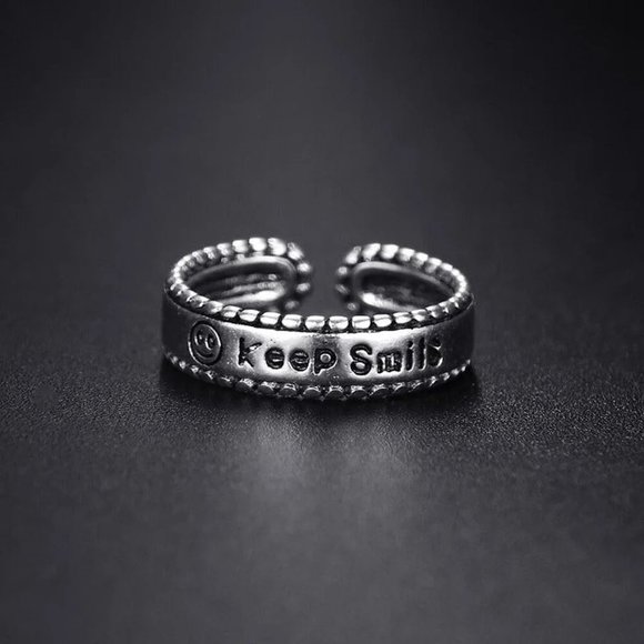 Ring - Picture 1 of 1